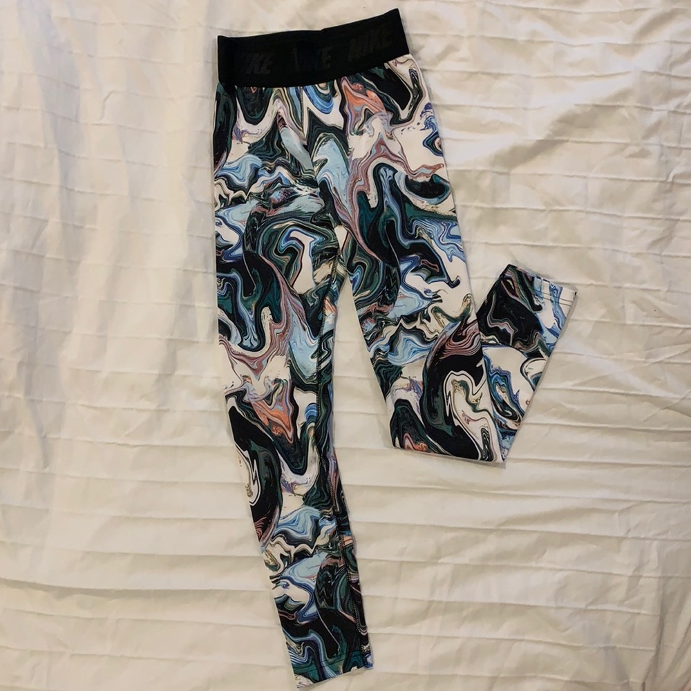 Nike leggings